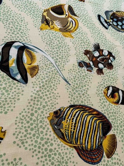 1.4 y Scalamandre Barbuda Coral/Apricot/Green Gold Dots Fish Nautical Ocean