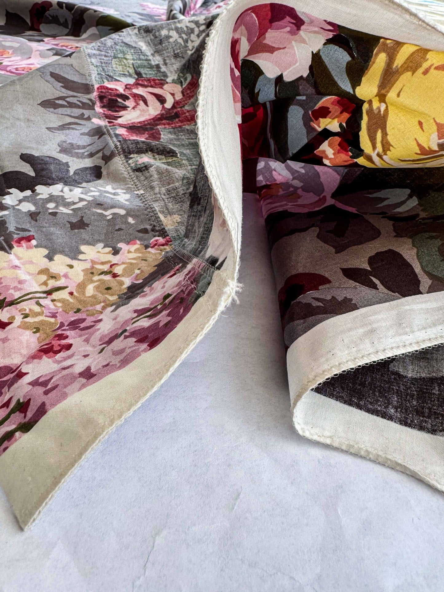 2.5y Scalamandre Eugenie Flowers Botanical Floral Tree Foliage