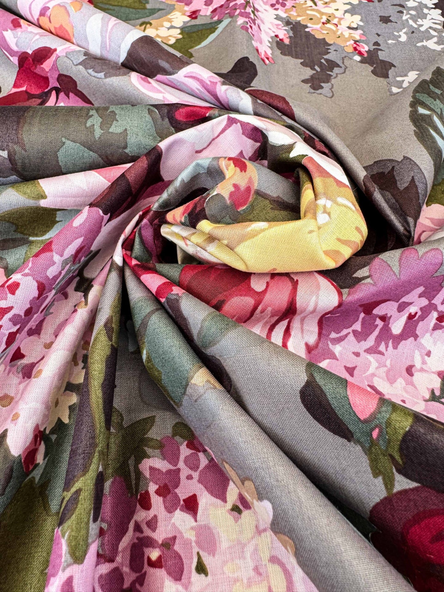 2.5y Scalamandre Eugenie Flowers Botanical Floral Tree Foliage