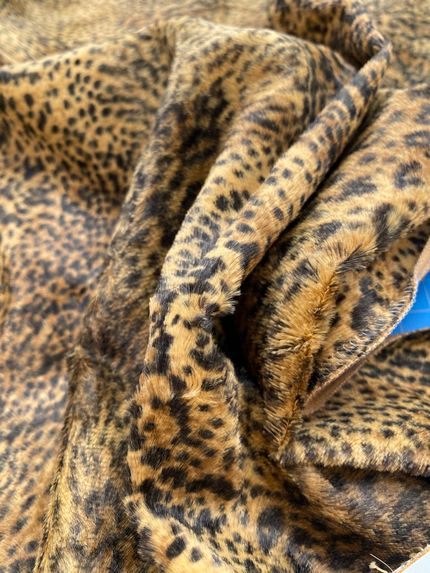 1 Berkbox83 Square Velvet by Lelievre Paris Lynx Fauve Faux Leather Brown White Tiger MSRP USD 300+/y