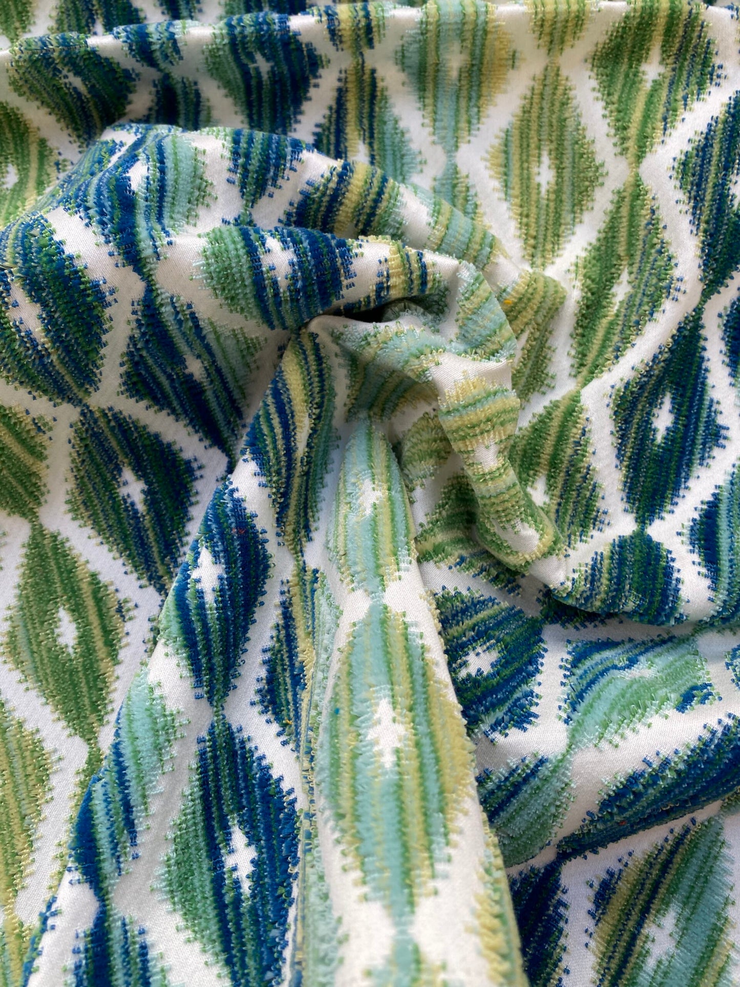 4 Berkbox83 Square Velvet by Grey Watkins Diamantina Ocean Deep Green White Blue Diamond Ogee MSRP USD 306+/y