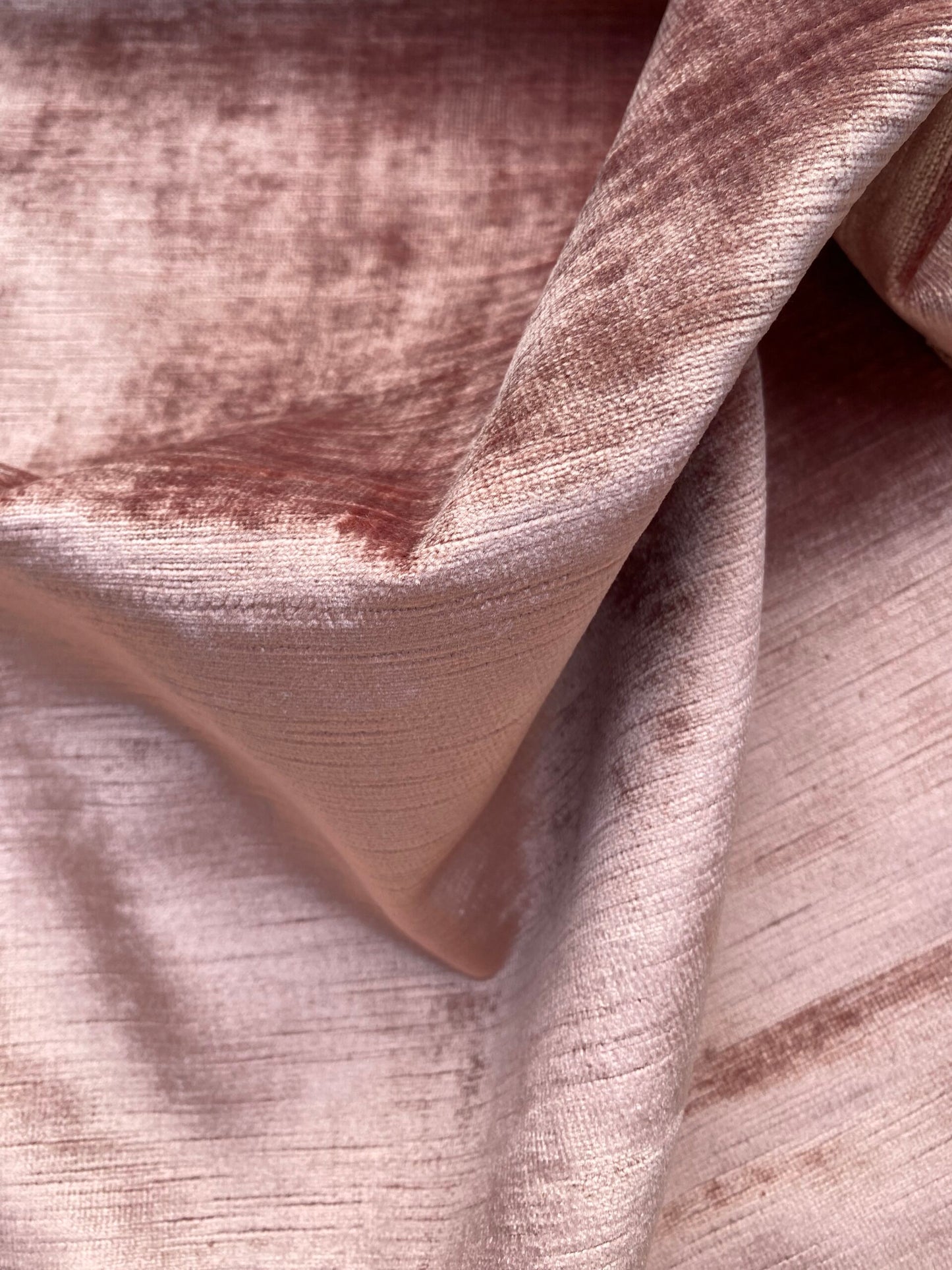 16 Berkbox83 Square Velvet by Old World Weavers Taos Silicon Finis Rosewood Brown Solid Texture MSRP USD210/y