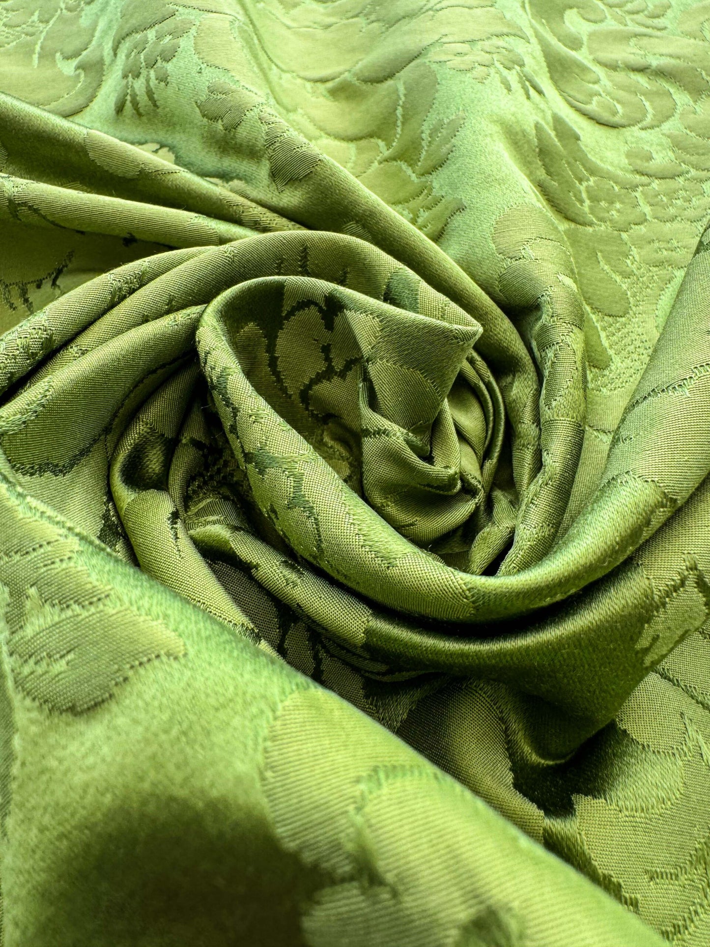 2.4y Scalamandre Tassinari &amp; Chatel Light Green Silk Damask Botanical Floral French Court Renaissance