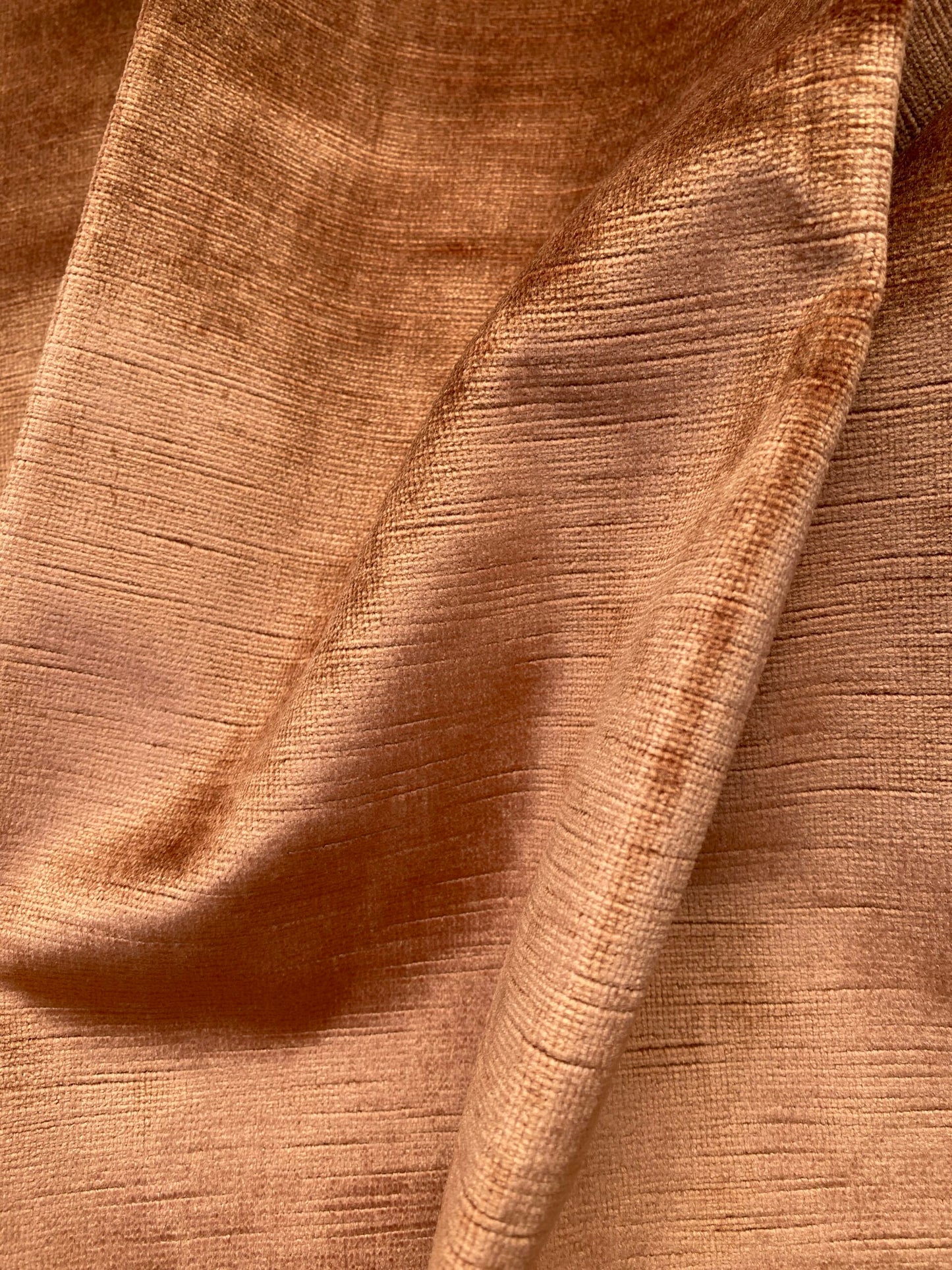 18 Berkbox83 Square Velvet by Old World Weavers Taos Silicon Finis Amber Copper Brown Solid Texture MSRP USD210/y
