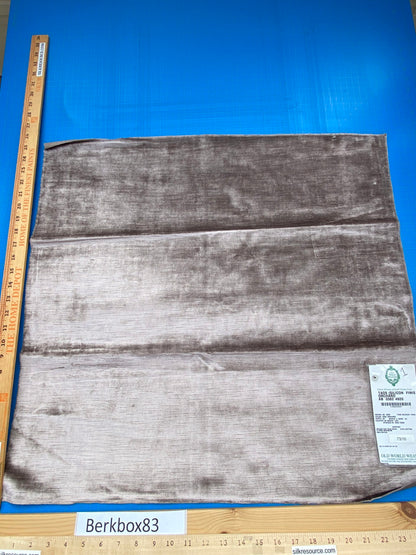 20 Berkbox83 Square Velvet by Old World Weavers Taos Silicon Finis Orchard Gray Solid Texture MSRP USD210/y