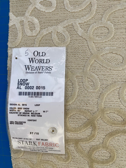 23 Berkbox84 Square Velvet by Old World Weavers Loop Snow Beige Abstract Graphic MSRP USD 320/y