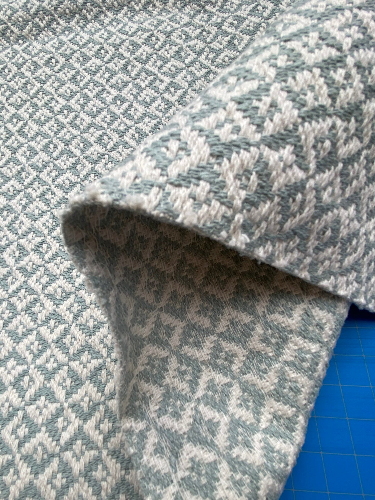 12 Berkbox85 Square Jacquard by Scalamandre Khiva Weave Pearl Cloud Cotton Small Scale Blue Beige MSRP USD 180/y