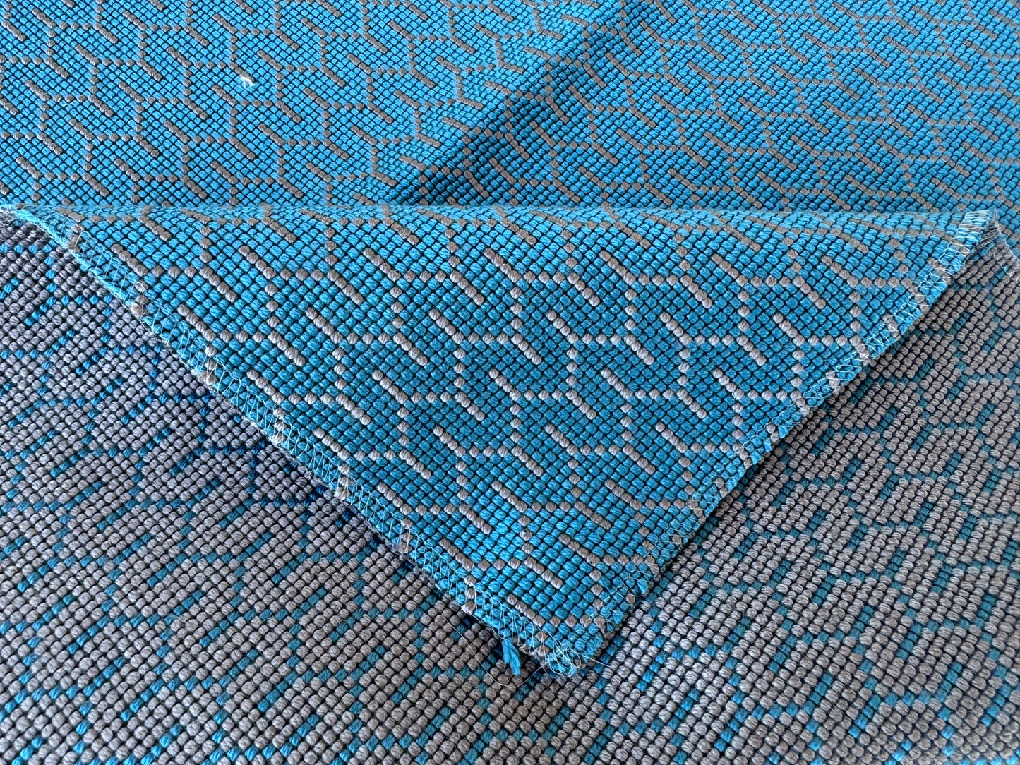 9 EV56 Square 25" x 25" Jacquard by Lelievre Strada Reversible Canard Blue Small Jacquard Small Scale Chevron Geometric MSRP USD 602/y