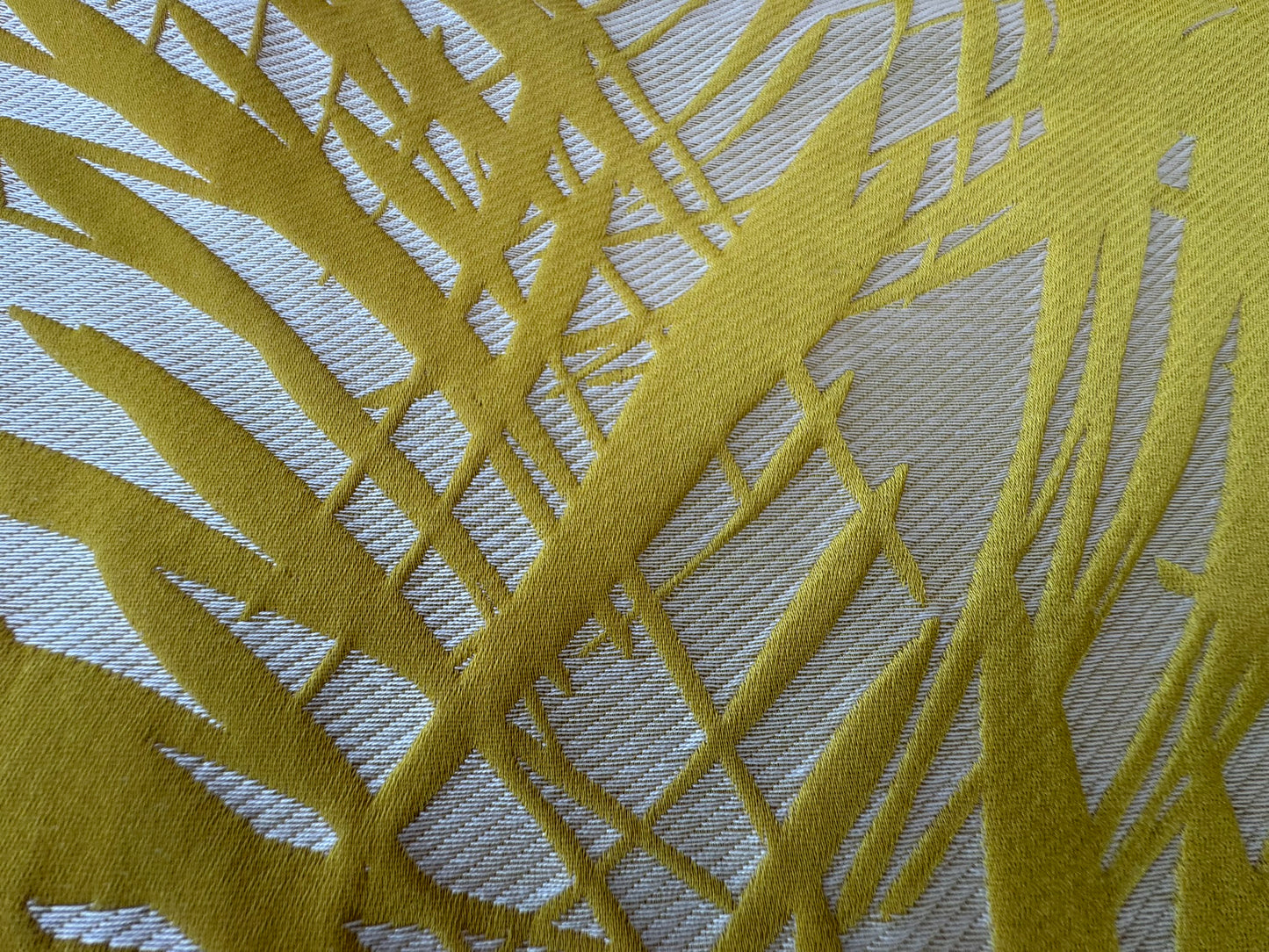 10 EV56 Square 24" x 27" Scalamandre by Lelievre Cuba Soleil Tropical Yellow Beige Botanical Foliage MSRP USD556/y