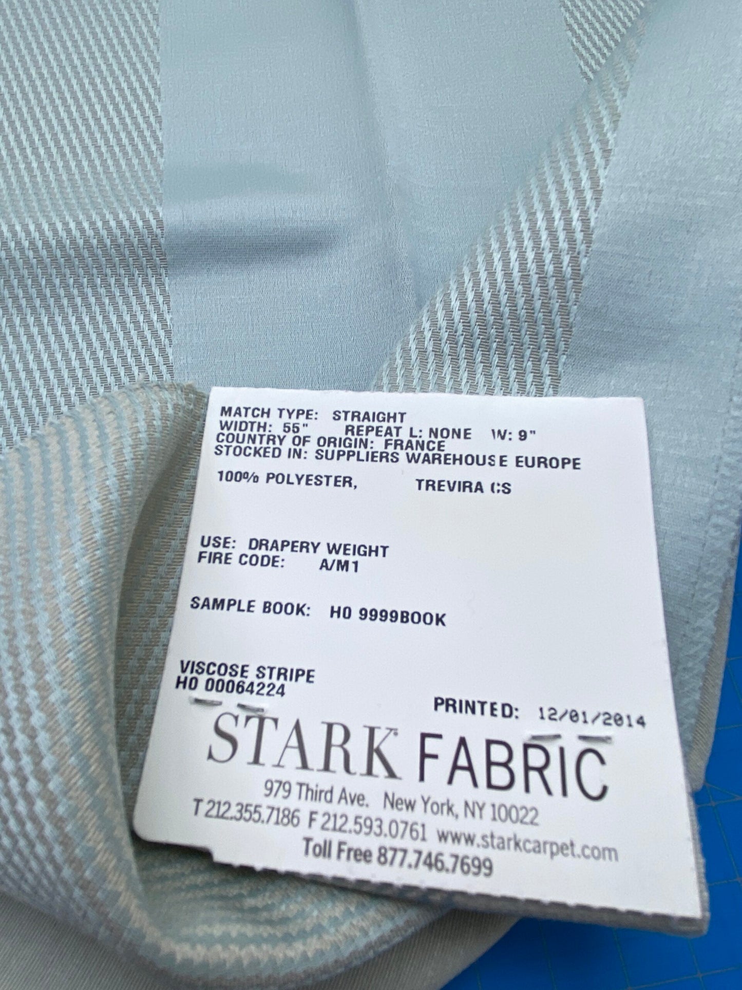 35 Berkbox85 Square Jacquard by Lelievre Paris Colonne Aurore Light Blue Stripe MSRP USD444/y