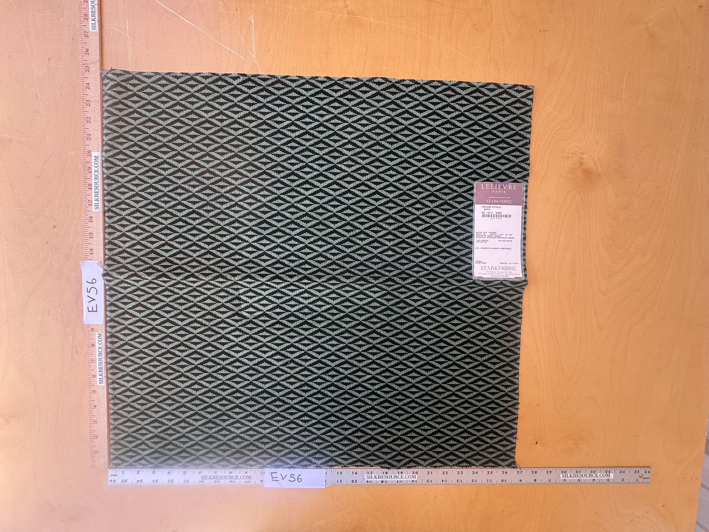 21 EV56 Square 25" x 25" Scalamandre Lelievre Paris Origami Epingle Sapin Green White Diamond Geometric Small Scale MSRP USD374/y