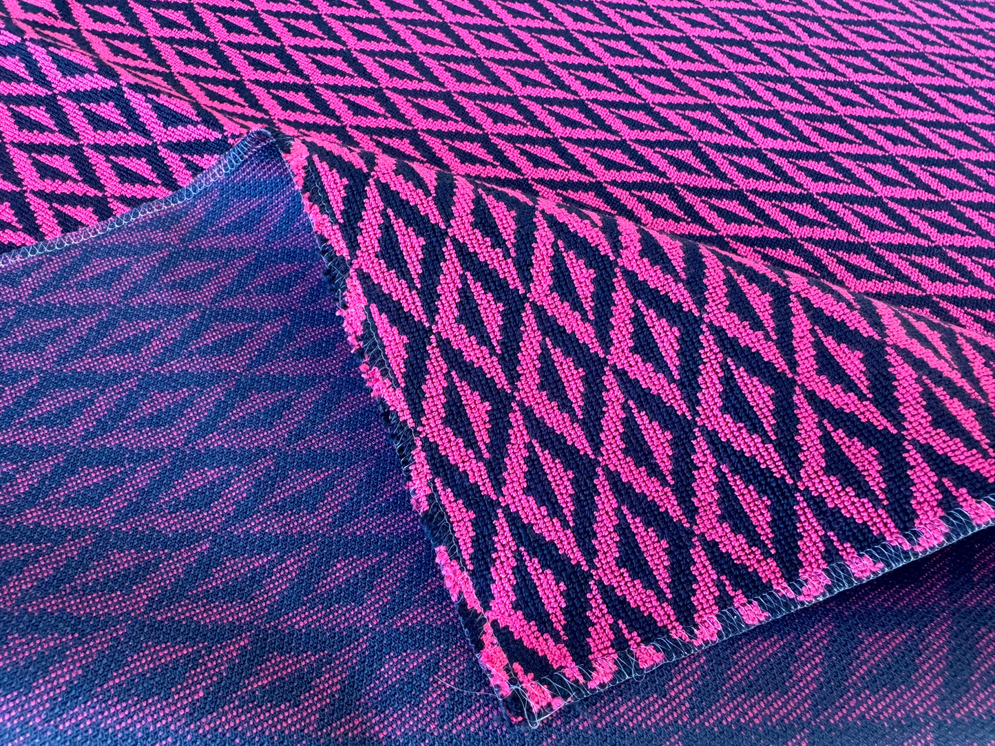 25 EV56 Square 25" x 26" Scalamandre Lelievre Paris Origami Epingle Nectar Pink Black Diamond Geometric Small Scale MSRP USD374/y