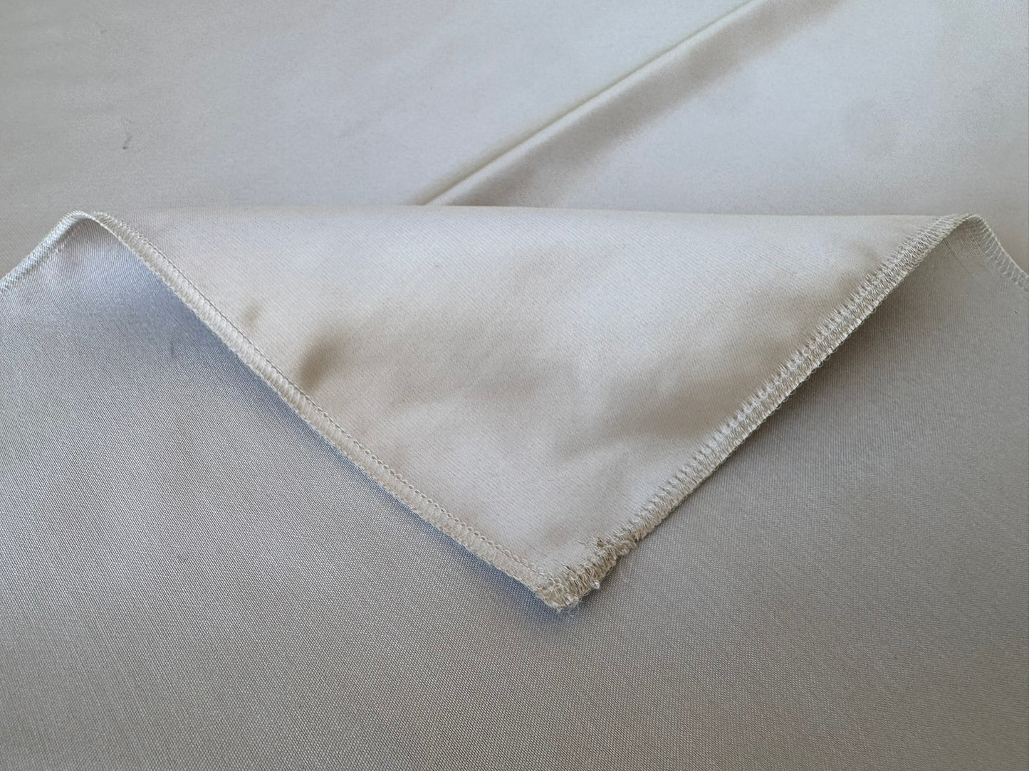 37 EV56 Square 25" x 26" Scalamandre Lelievre Paris Miroir Mastic Light Brown Solid Polyester MSRP USD374/y