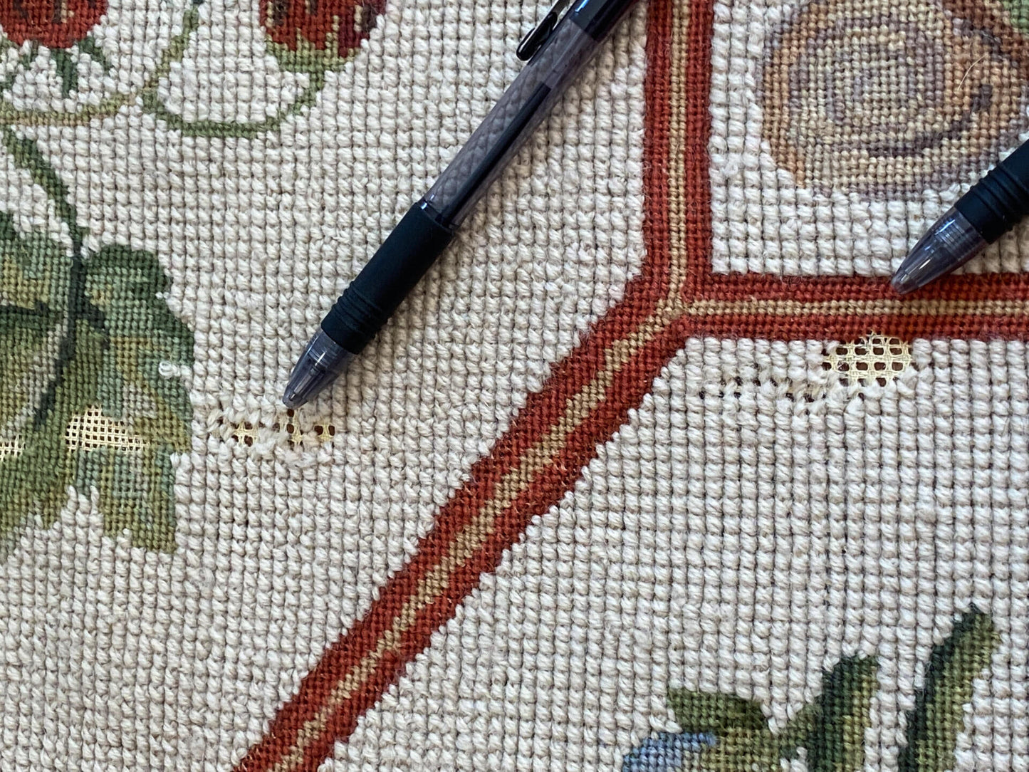 Stark BARENTU SILVER  Diamond Barratta Collection Leopard Deer Bird Flora Zoology 100% Wool 5x9' MSRP USD2300