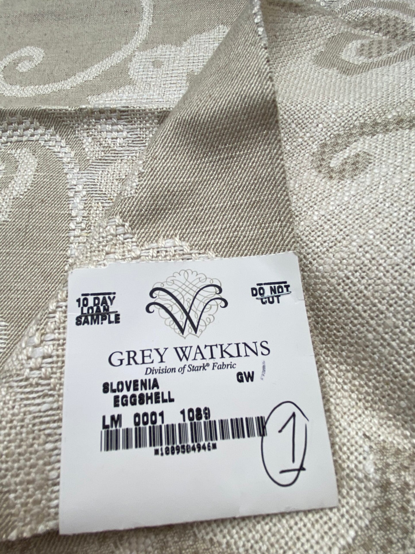31 Berkbox86 Square Jacquard by Grey Watkins Slovenia Eggshell Beige White Large Crewel Flower Lampas Fr Italy Damask Novelty MSRP USD 290/Y