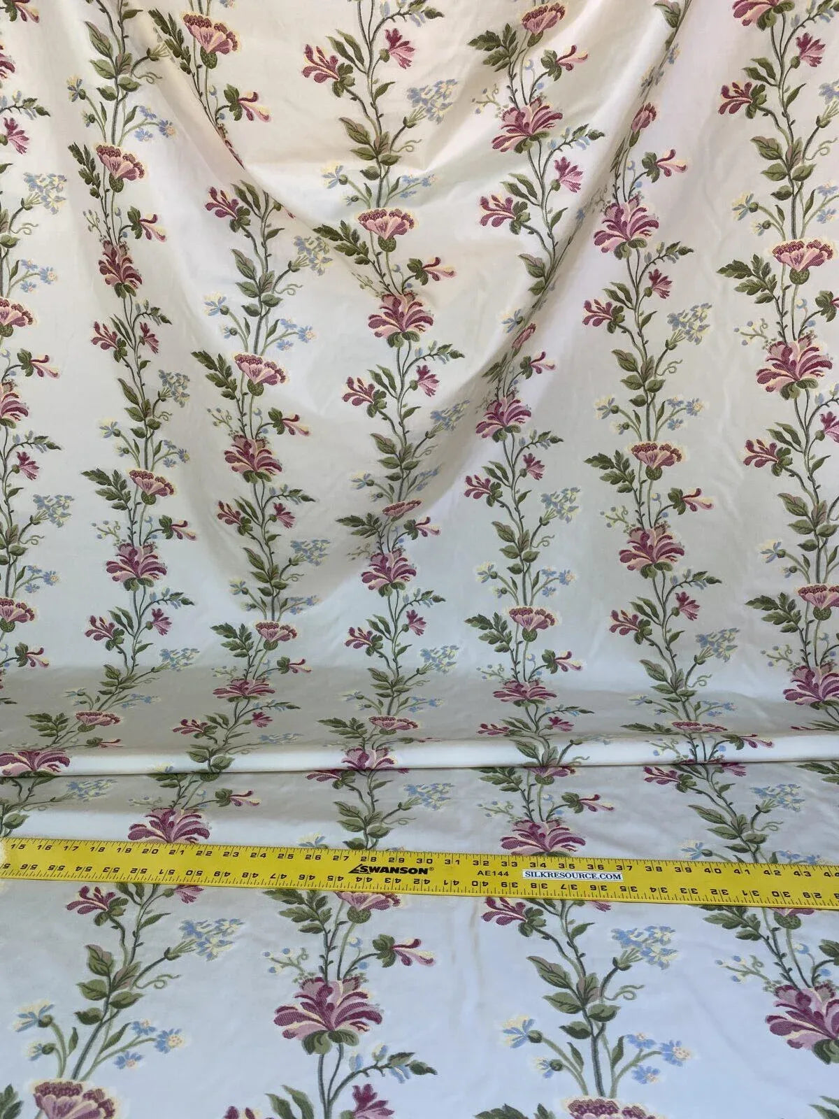 Scalamandre Carlotta Vine Tourmaline &amp; Ivory Historical Silk Lampas Fil Coupe Pink Blue MSRP USD 400+/yard