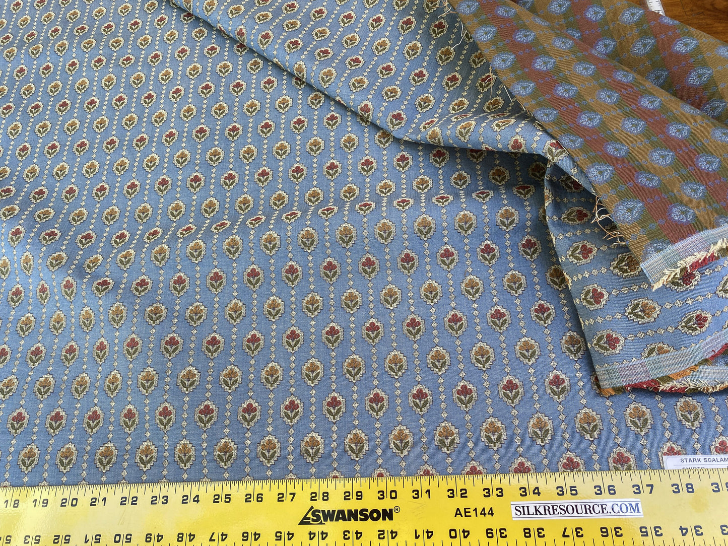 By Yd Scalamandre Fleurette Multi/blue Small Flowers Tulips Cotton Tapestry MSRP USD 200/Y