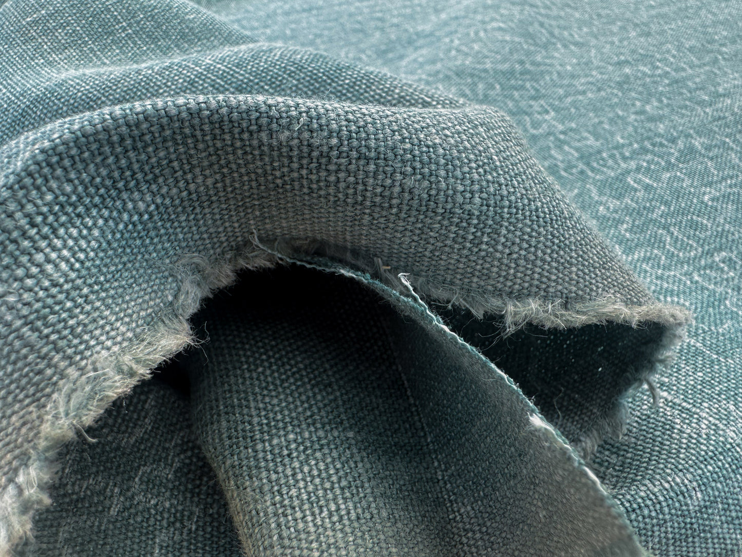 Scalamandre Squiggle Turqouise Blue Green Abstract Linen Laser Light Print Texture Heavy MSRP USD186/y