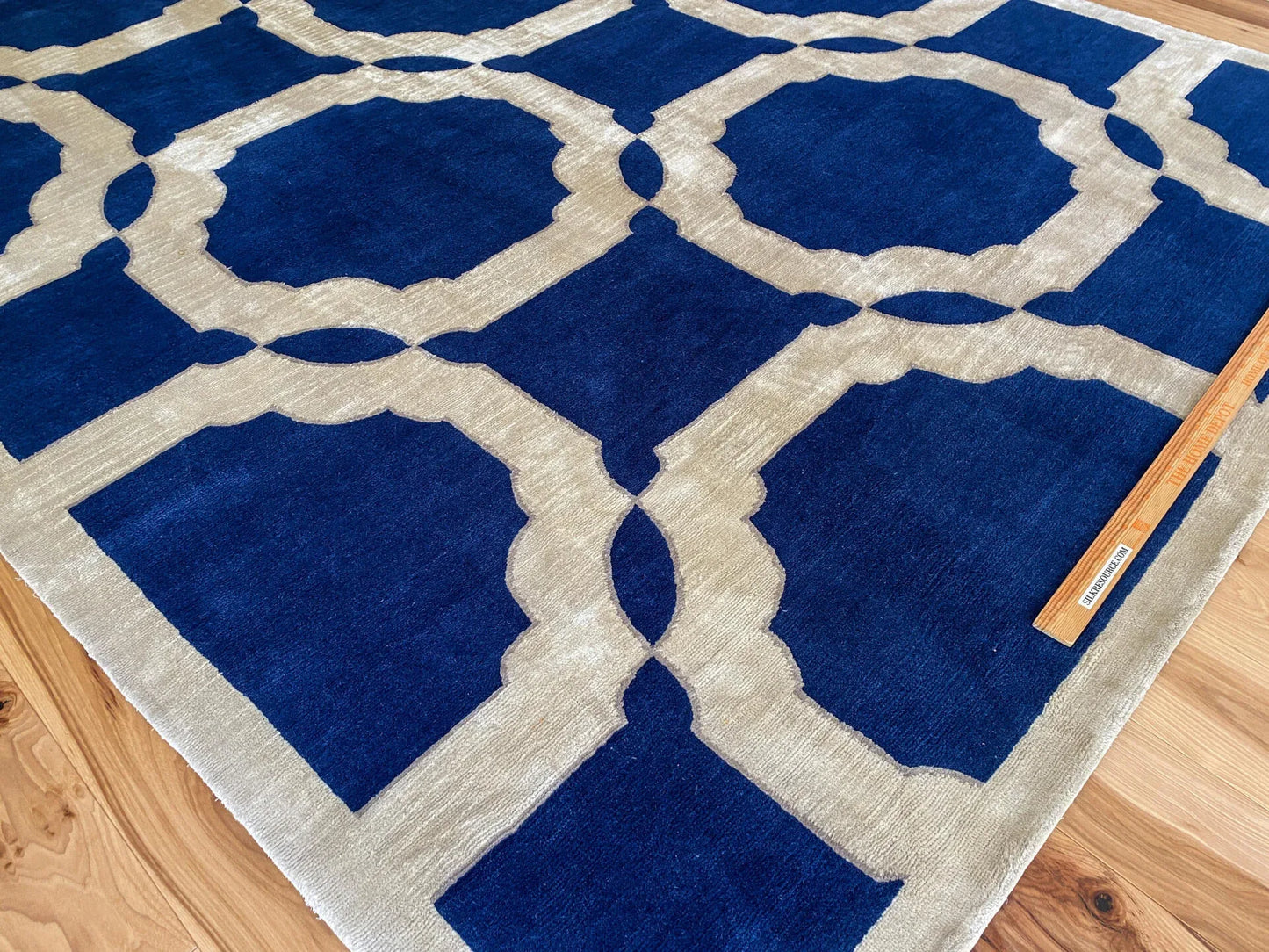 Stark Diamondhead Blue White Silk Wool Modern Lattice Diamond Rug 6x9' MSRP USD 10,500
