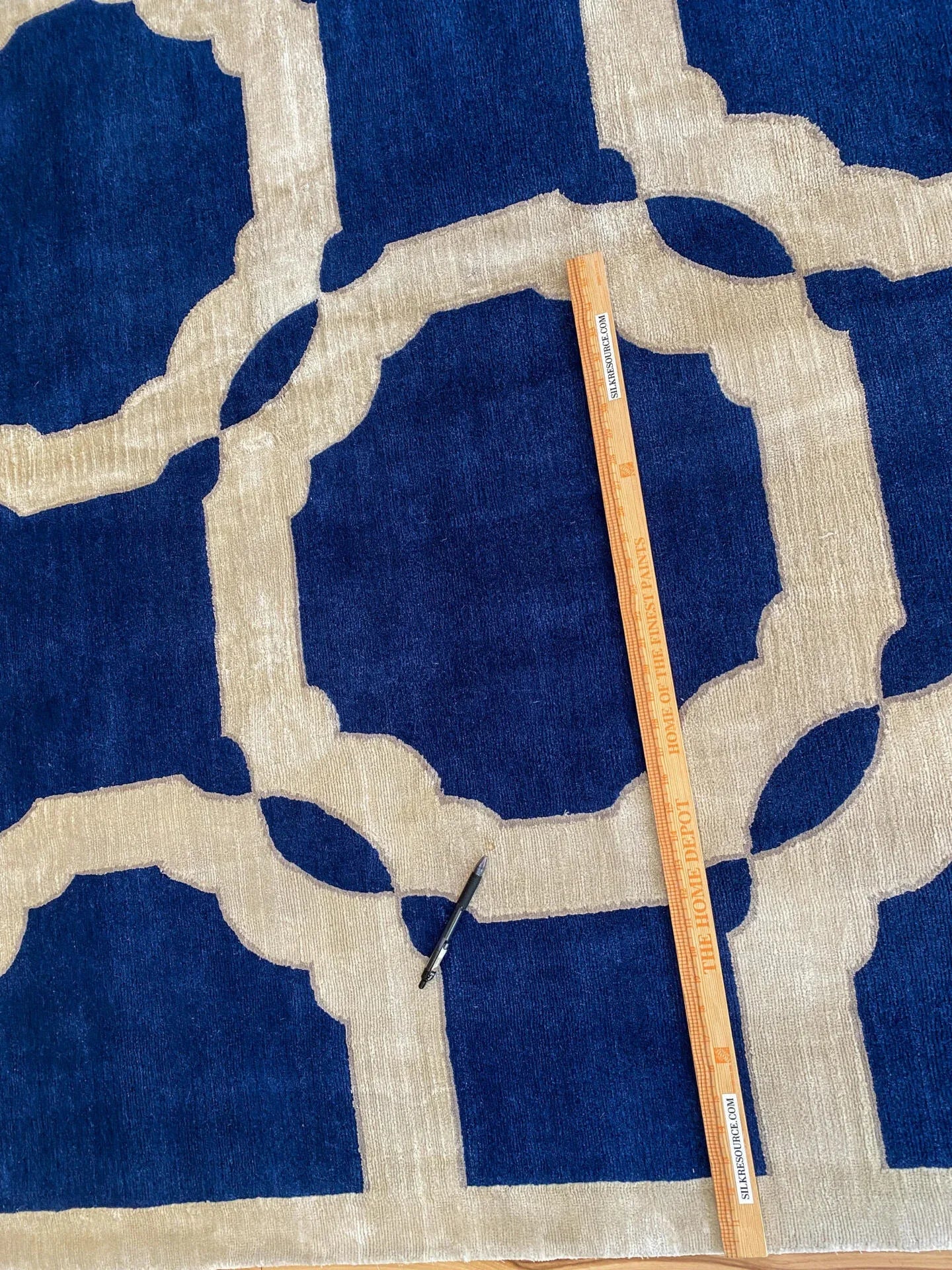 Stark Diamondhead Blue White Silk Wool Modern Lattice Diamond Rug 6x9' MSRP USD 10,500