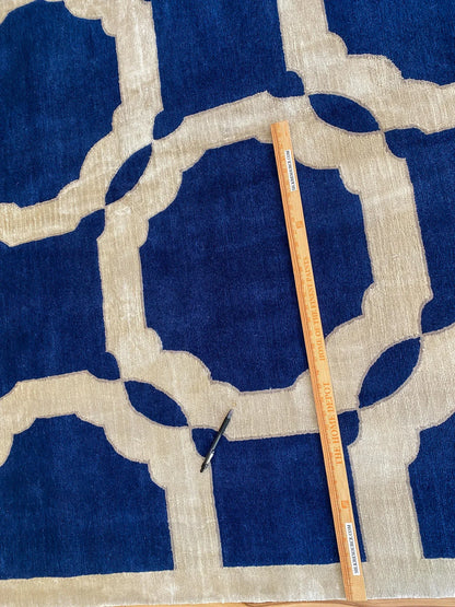 Stark Diamondhead Blue White Silk Wool Modern Lattice Diamond Rug 6x9' MSRP USD 10,500