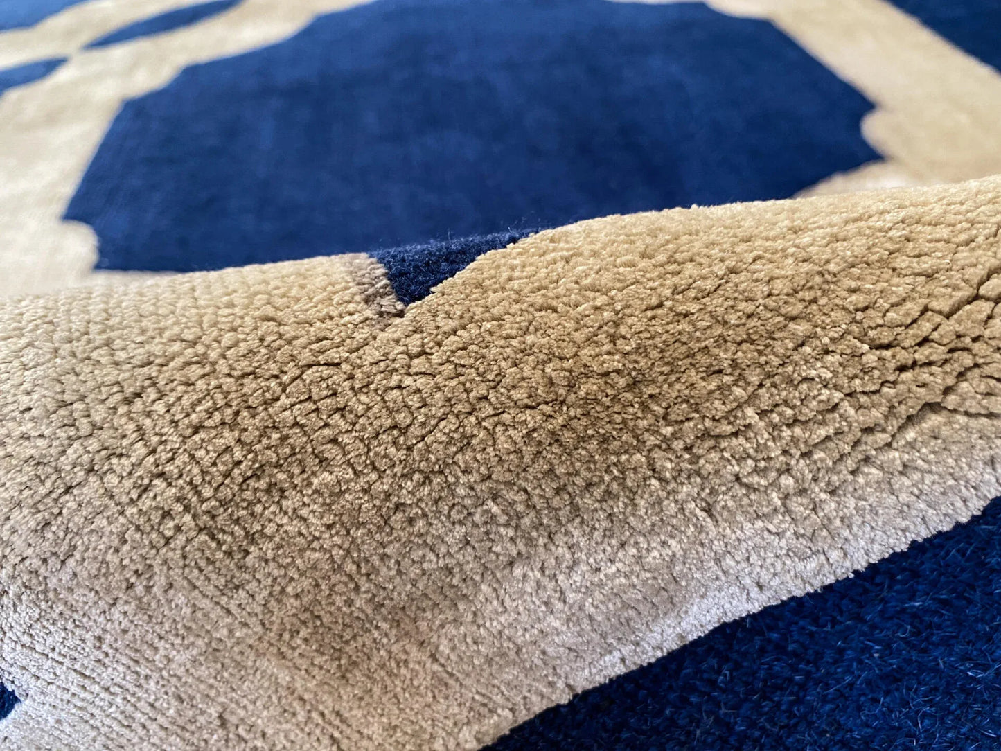 Stark Diamondhead Blue White Silk Wool Modern Lattice Diamond Rug 6x9' MSRP USD 10,500