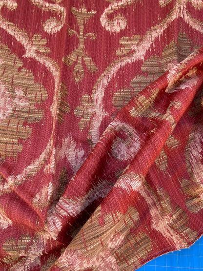 29 Berkbox87 Square Jacquard by Old World Weavers Libretto Brick Large Jacquard Red Gold MSRP USD300+/y