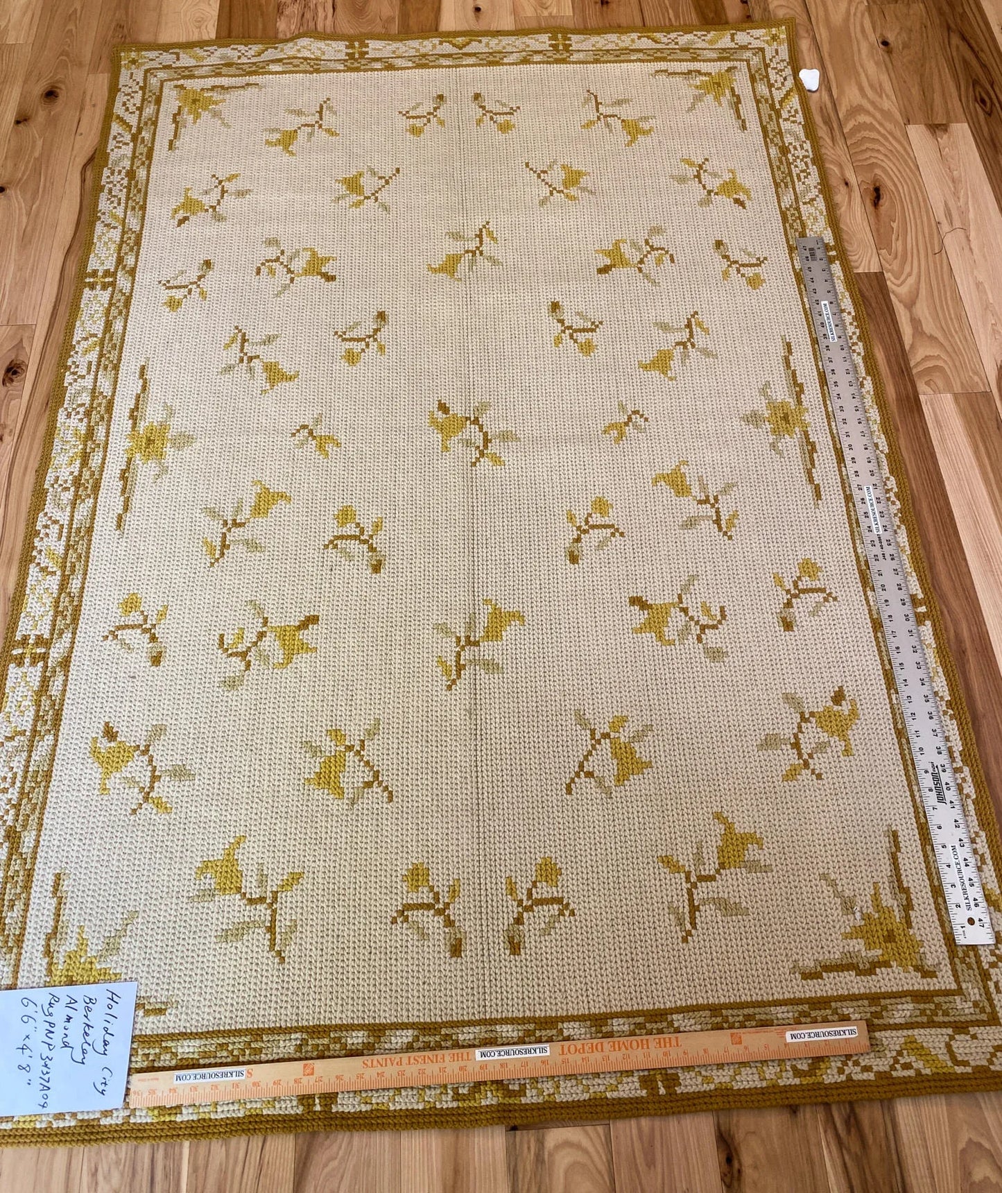 Stark Holiday City Berkeley in Almond Cream Natural Yellow Gold Handwoven in Portrugal Wool 4'9" x 6'6" MSRP USD1600