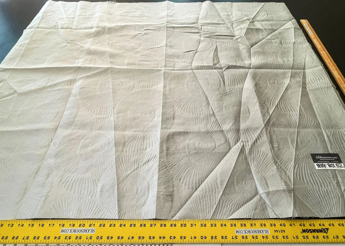 4 Berkbox52 1.2 yard Scalamandre Nautilo Beige Jacquard,  Bird , Animal/ocean Blue MSRP USD 302