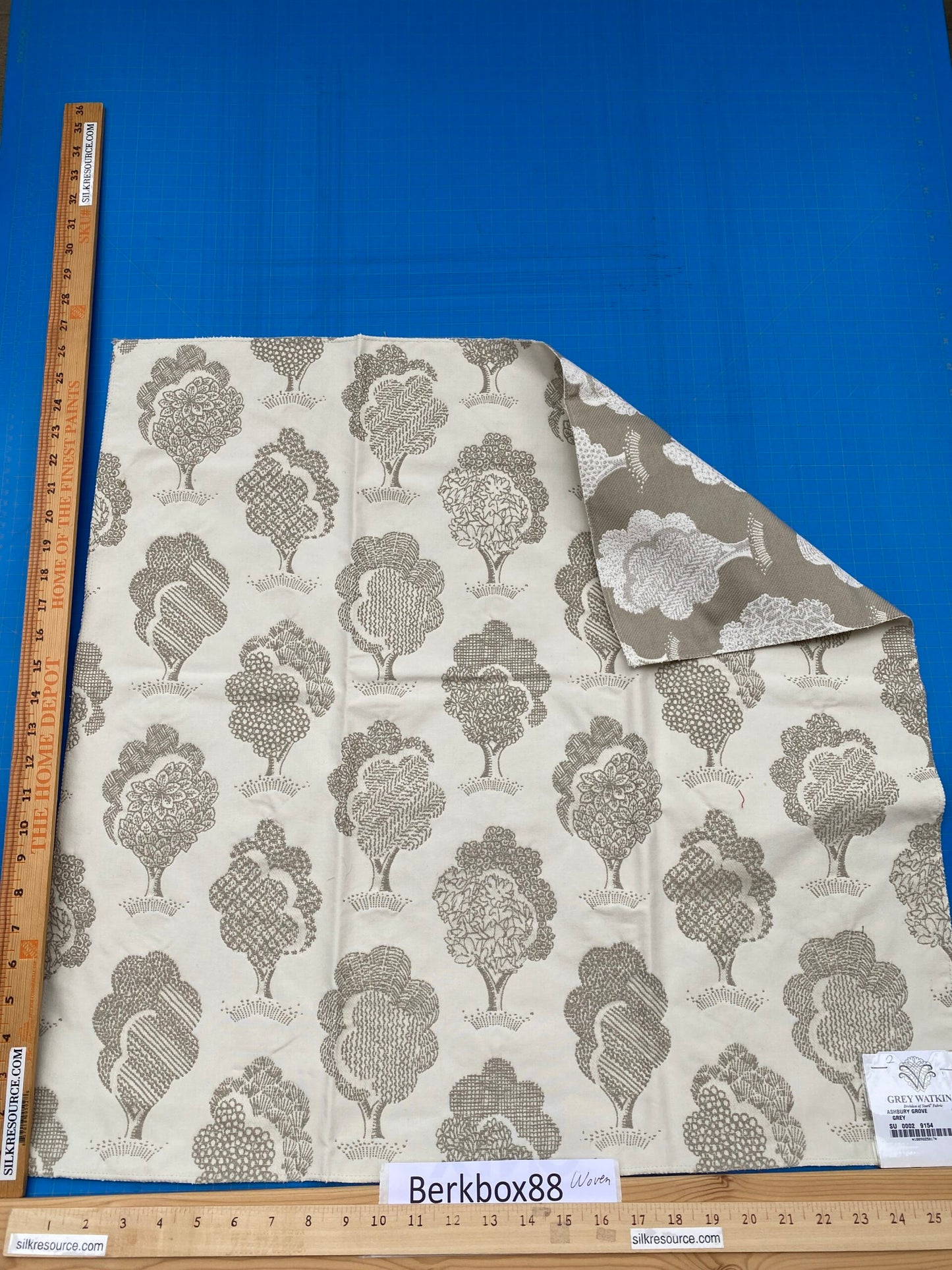 19 Berkbox88 Square Woven by Grey Watkins Ashbury Grove Grey Cream Topiary Brocade Cotton MSRP USD 152/Y