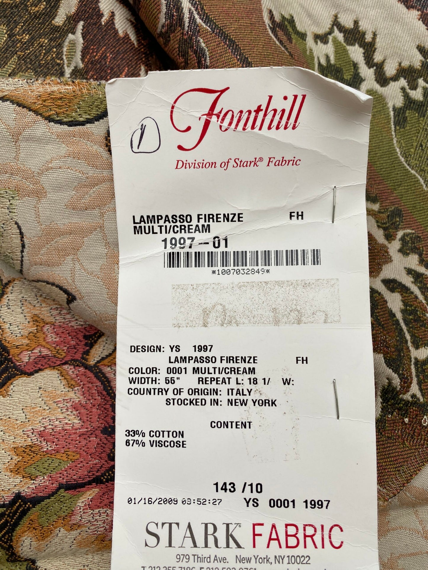 24 Berkbox88 Square Woven by Fonthill Lampasso Firenze Multi/Cream Floral White MSRP USD304/y