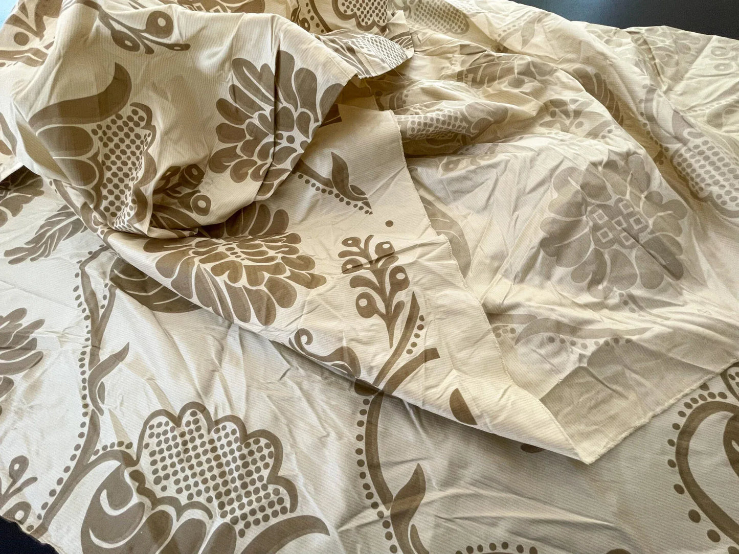 10 Berkbox52 2.6 yard Rebecca Silk Brown on Cream Botanical Tree Foliage