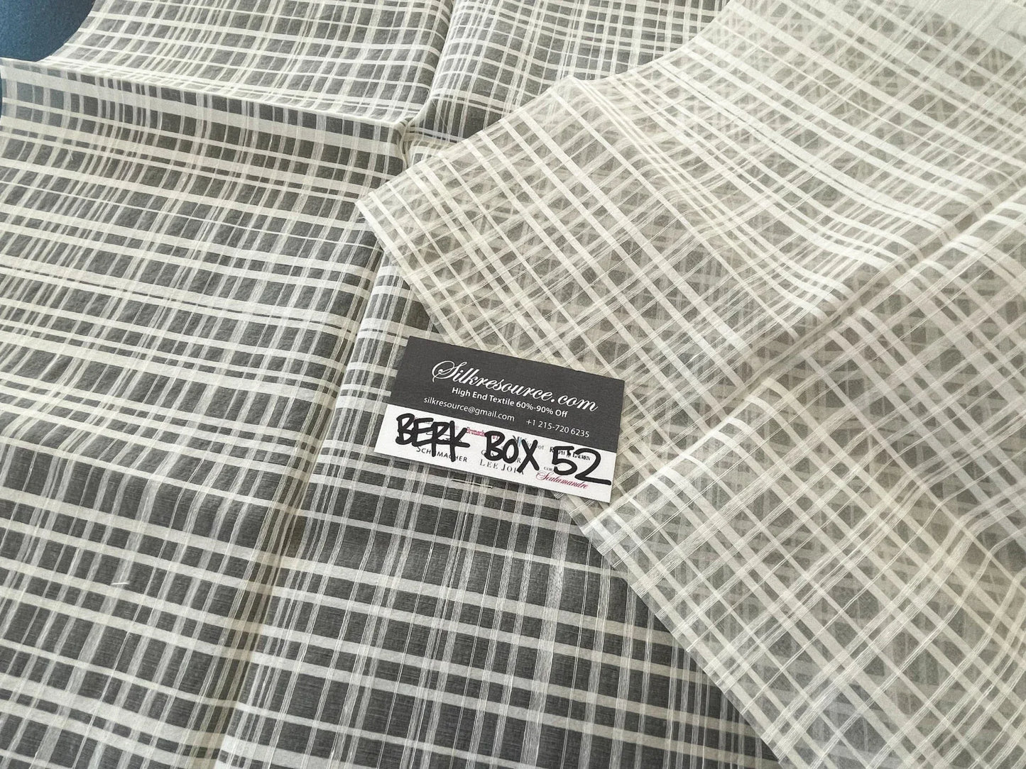 16 Berkbox52 Square 30"x20"  Scalamandre Lilly Sheer Ivory White Silk Linen  USD 290/Yard