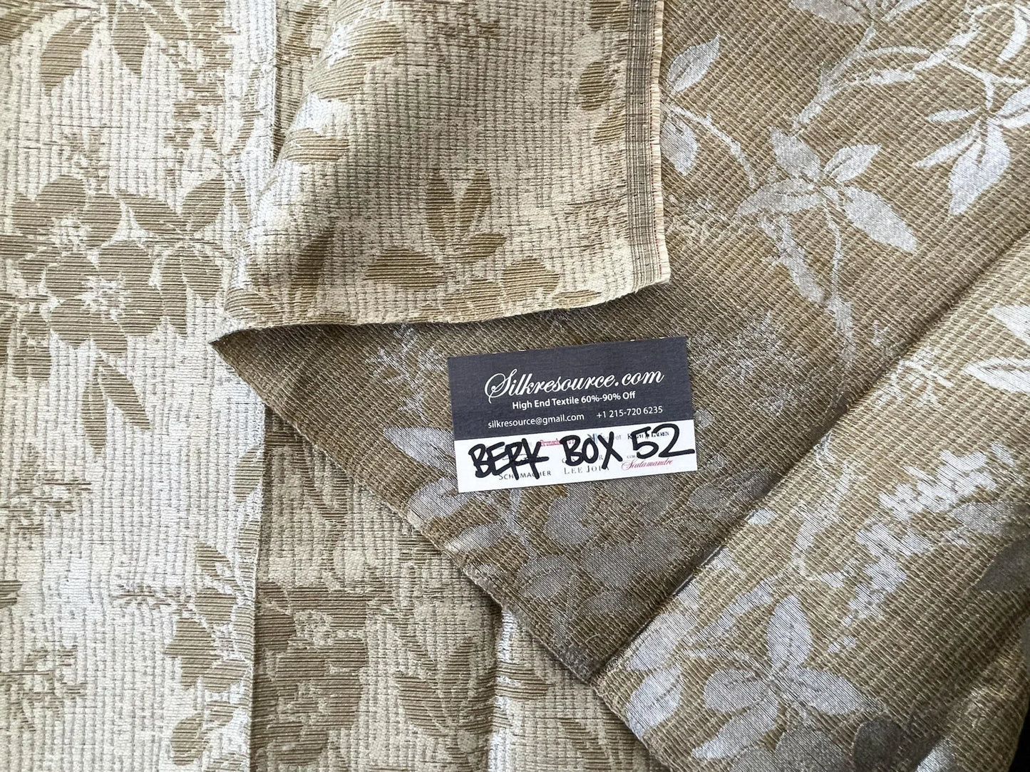 18 Berkbox52 1.2y Scalamandre Floral Foliage Woven Brown Gray