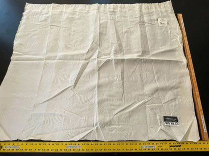 19 Berkbox52 1.2 yard Scalamandre Nautilo Eggshell White Jacquard,  Bird , Animal/ocean Blue MSRP USD 302