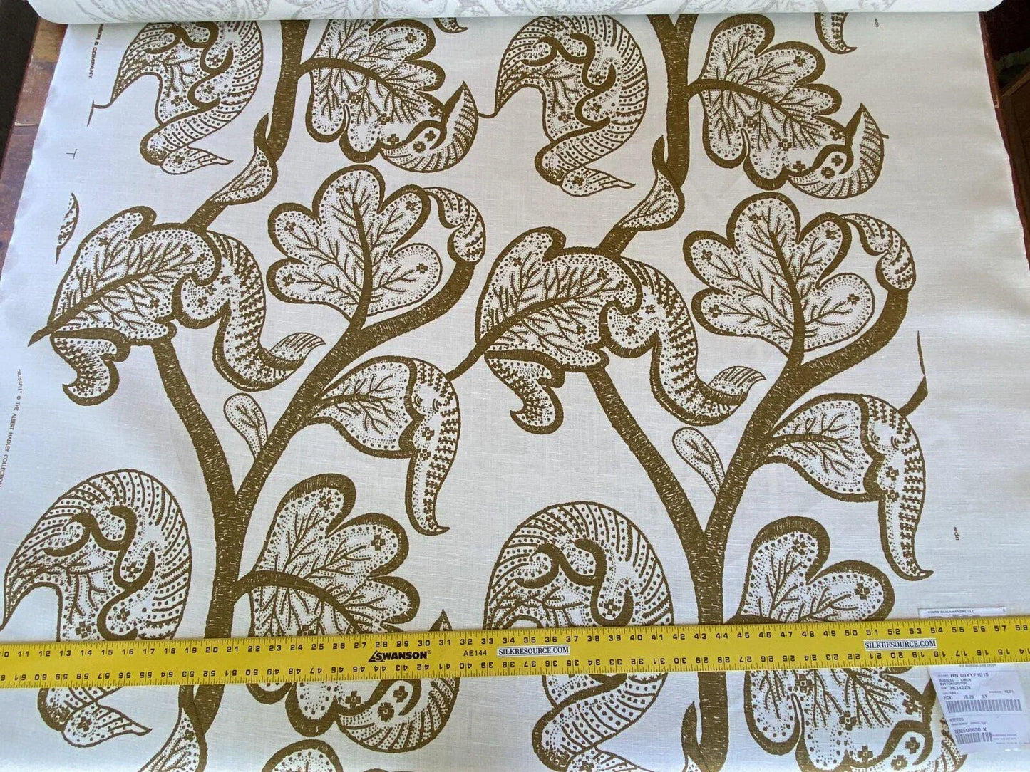 Scalamandre " Russell - Linen Butterscotch MSRP USD 188/Y Albert Hadley Linen Print Jacobean Tan