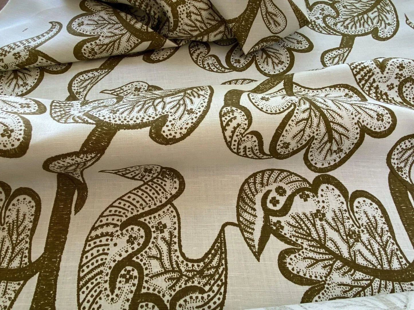 Scalamandre " Russell - Linen Butterscotch MSRP USD 188/Y Albert Hadley Linen Print Jacobean Tan