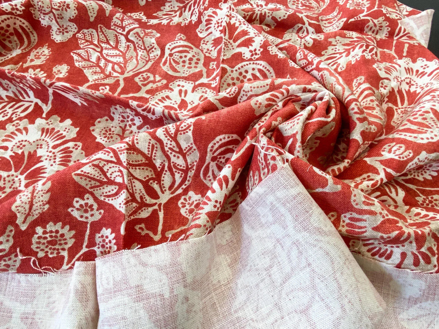 6 Berkbox56 1.5 yard Scalamandre Calais Linen Print Coral Red White