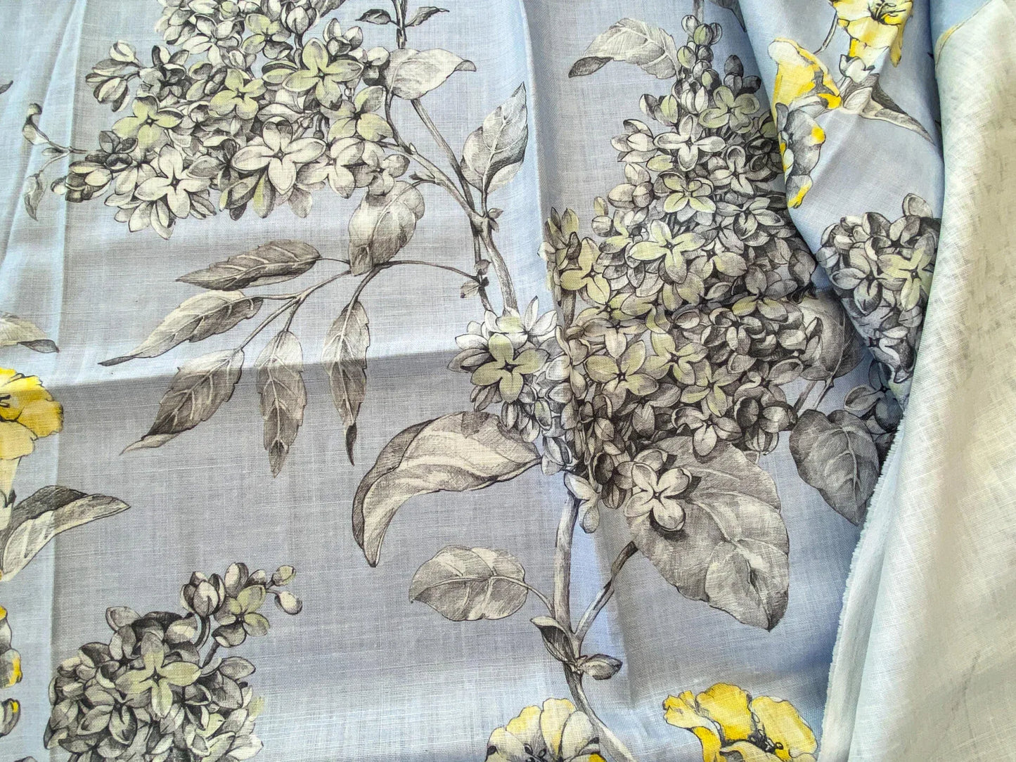 7 Berkbox56 1.2 yard Scalamandre Merrimon Light Blue Floral 100% Linen with Glazed finish