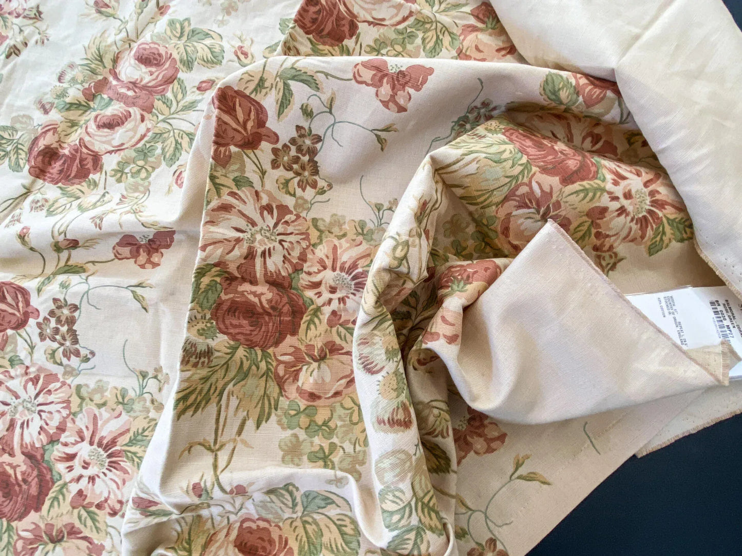 12 Berkbox56 1.3 yard Scalamandre Balmoral-Corn linen Rose, Green Floral
