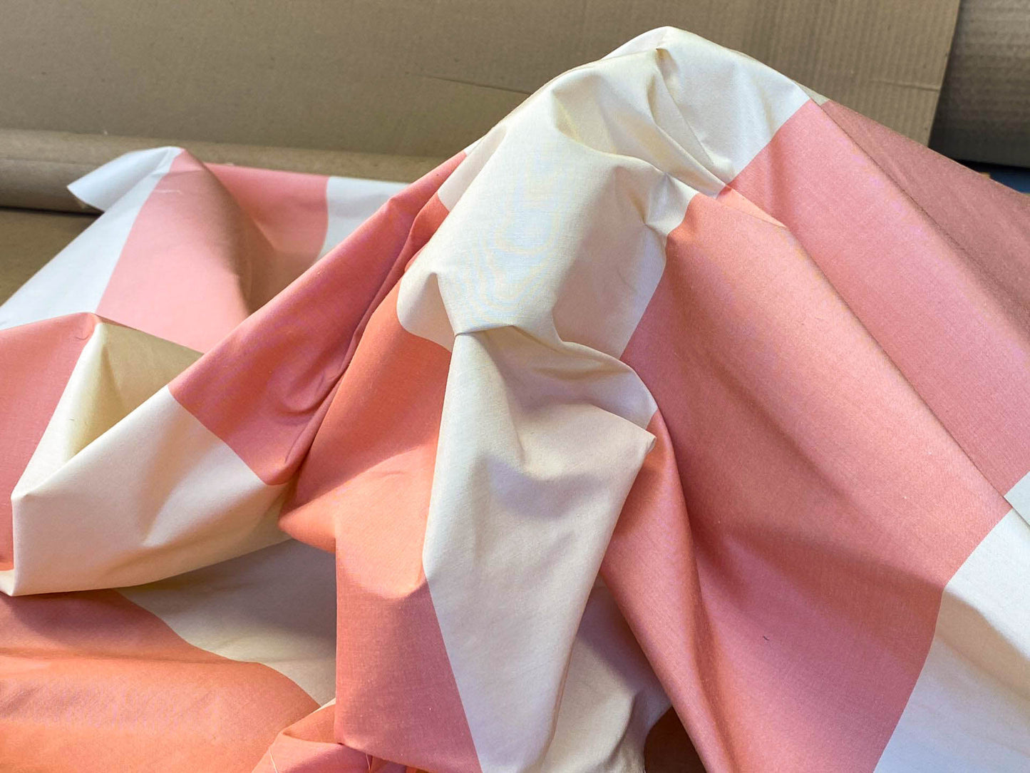 Scalamandre Riviera Stripe Nice Pink Beige / Natural Silk and Wool MSRP USD364/Y