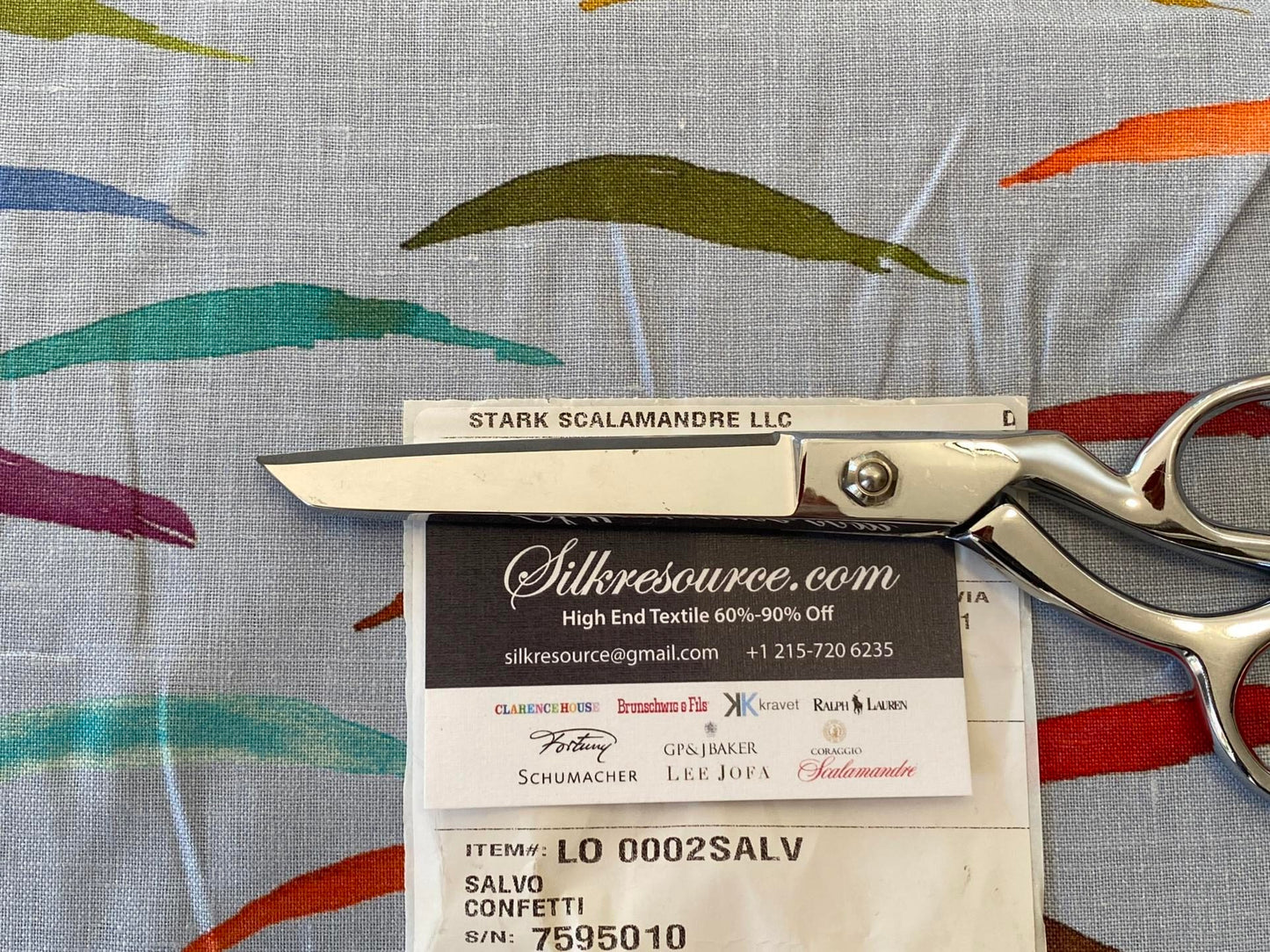 Scalamandre Salvo Confetti MSRP USD 206/Y Stunning Abstract Art On Linen Seagull