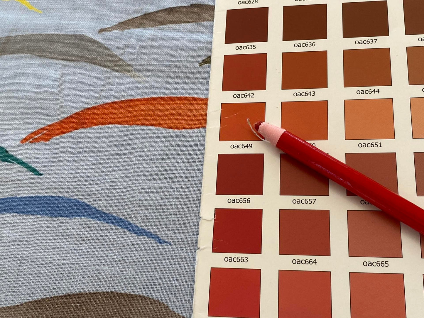 Scalamandre Salvo Confetti MSRP USD 206/Y Stunning Abstract Art On Linen Seagull