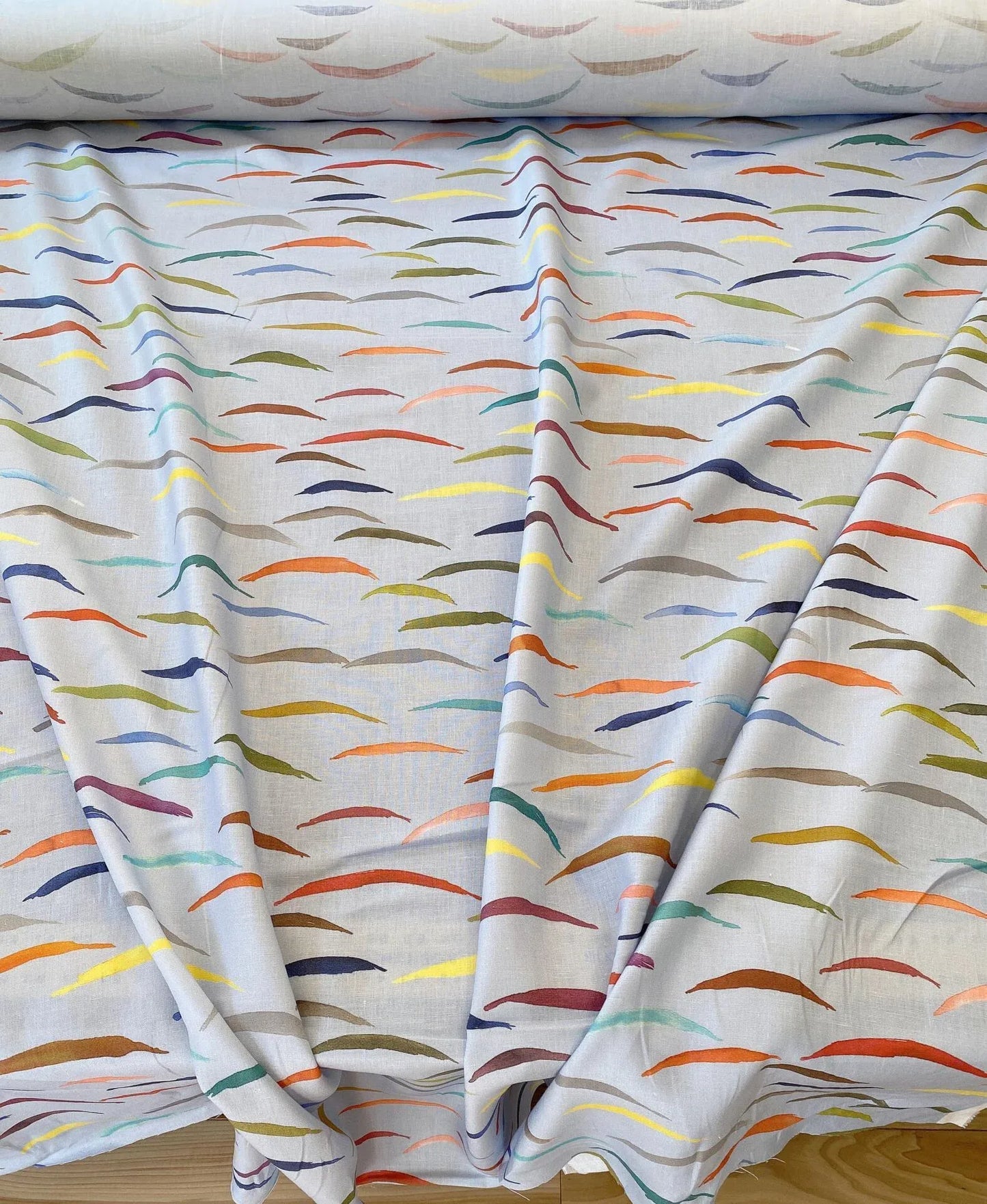 Scalamandre Salvo Confetti MSRP USD 206/Y Stunning Abstract Art On Linen Seagull