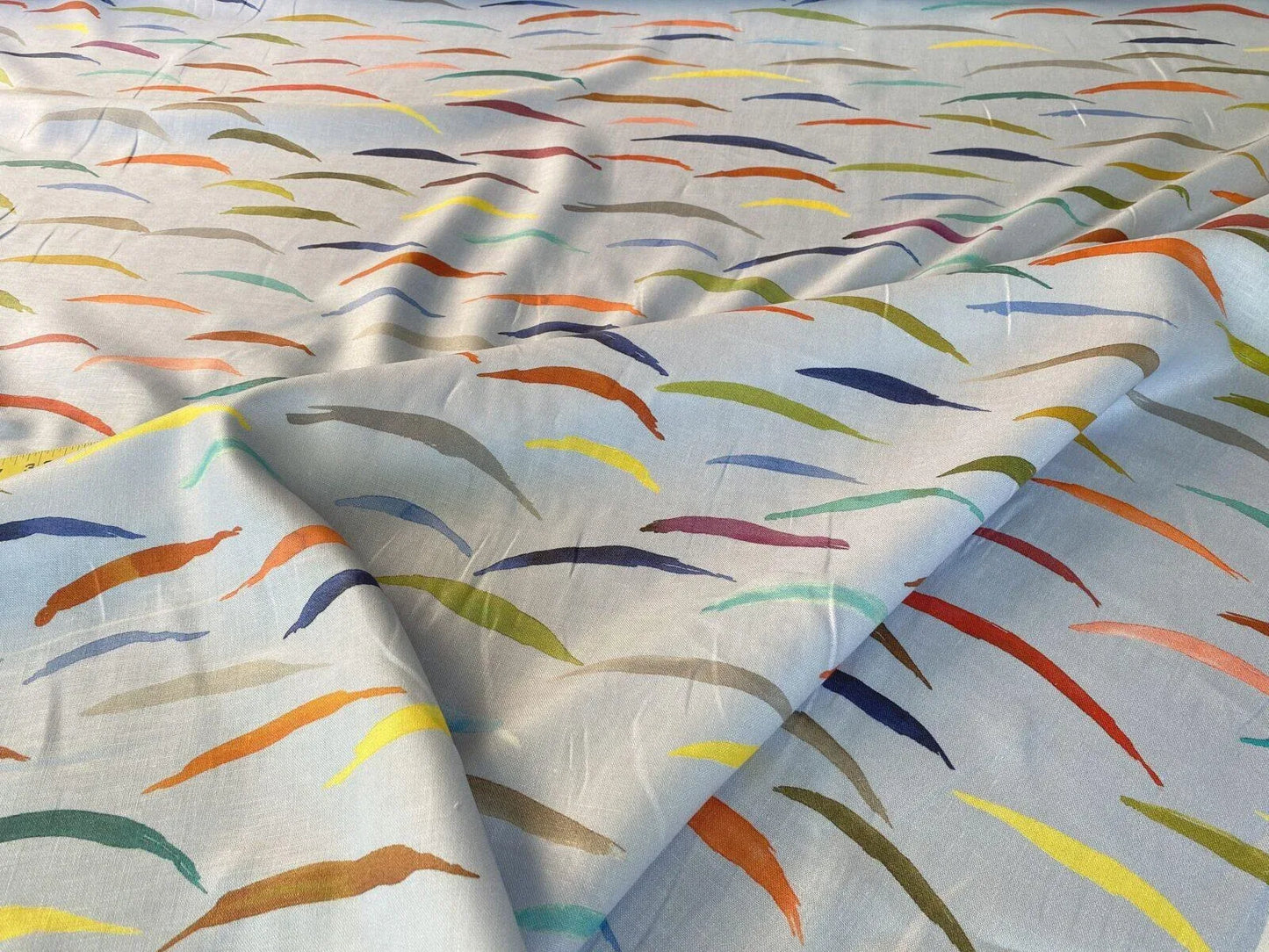 Scalamandre Salvo Confetti MSRP USD 206/Y Stunning Abstract Art On Linen Seagull