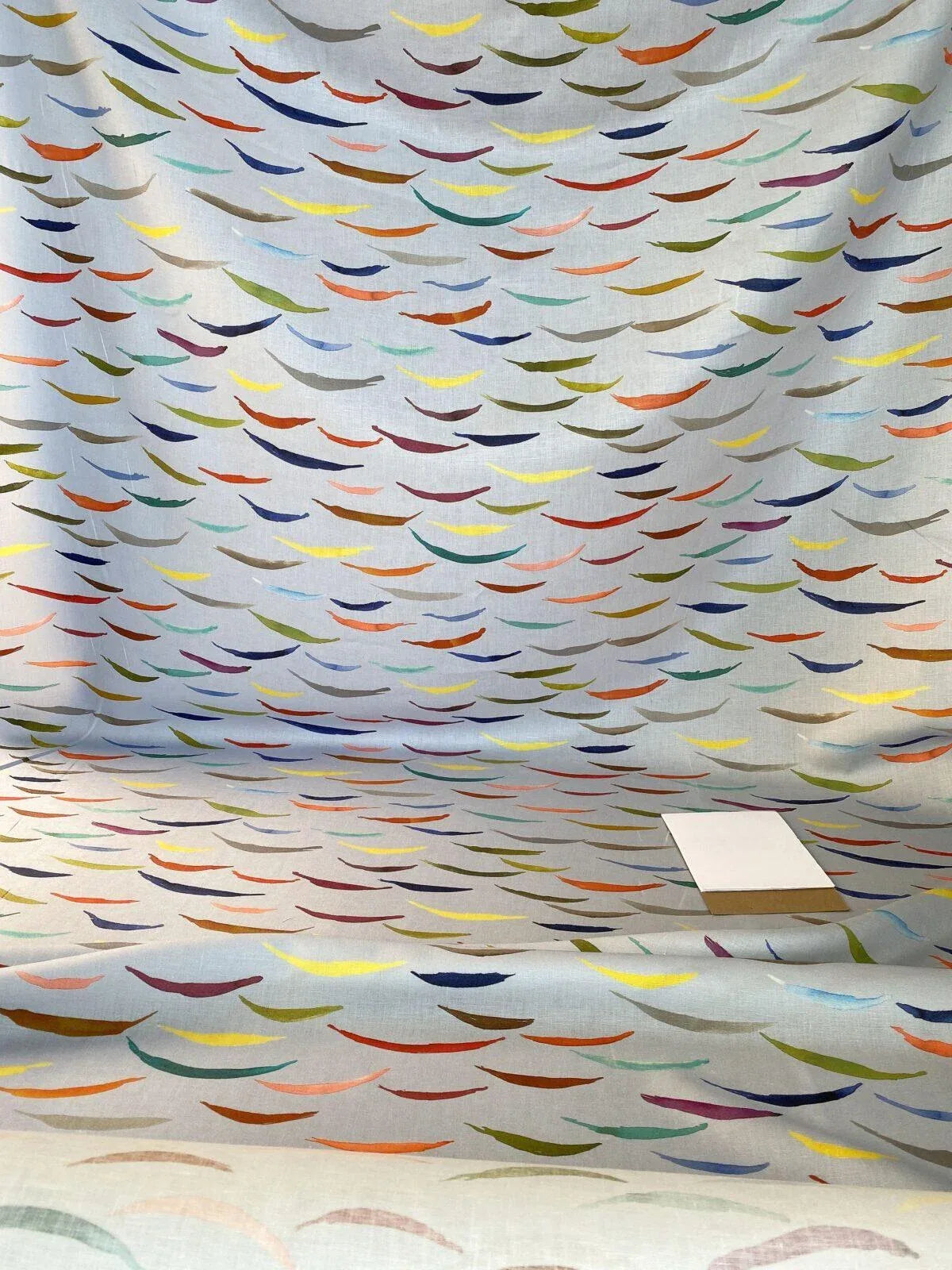 Scalamandre Salvo Confetti MSRP USD 206/Y Stunning Abstract Art On Linen Seagull