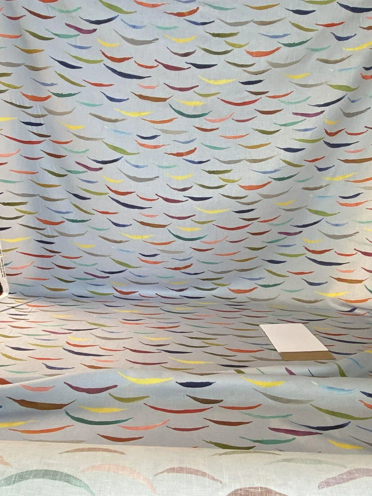 Scalamandre Salvo Confetti MSRP USD 206/Y Stunning Abstract Art On Linen Seagull