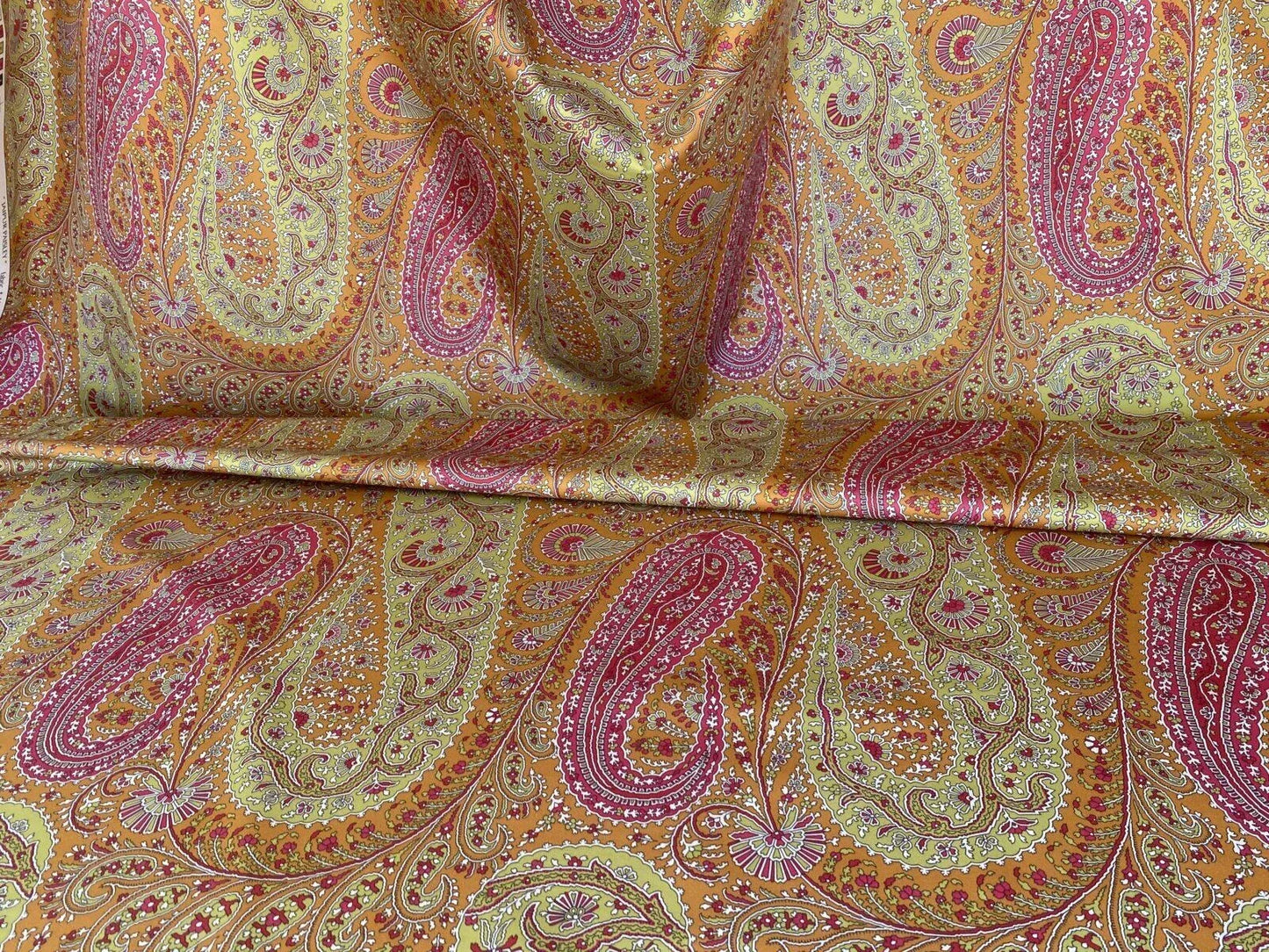 Scalamandre Jaipur Paisley Cotton Satin Persimmon Pink Italy MSRP USD 199/y