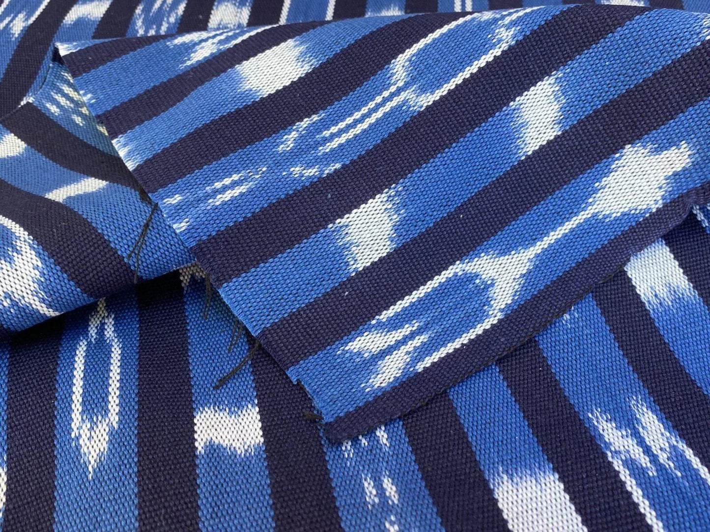 By yard Scalamandre Jakarta Ikat Stripe Indigo Asian Ikat Warp Print Blue White MSRP USD 138/Y