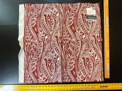8 Berkbox54 27"x27 Square Fanfare Red Paisley Design Embroidery MSRP USD 382